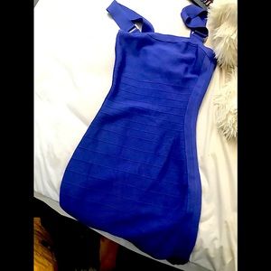 COPY - GUESS Marciano Bandage dress